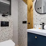 Cosy Kosciuszki Near The Main Train Station By Renters *