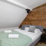 Apartment Cosy Kosciuszki Near The Main Train Station By Renters Katowice