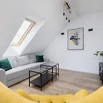 Apartment Cosy Kosciuszki Near The Main Train Station By Renters *