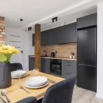 Cosy Kosciuszki Near The Main Train Station By Renters Katowice