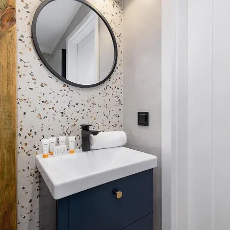 Cosy Kosciuszki Near The Main Train Station By Renters Lejlighed Katowice