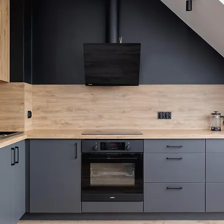 Cosy Kosciuszki Near The Main Train Station By Renters *