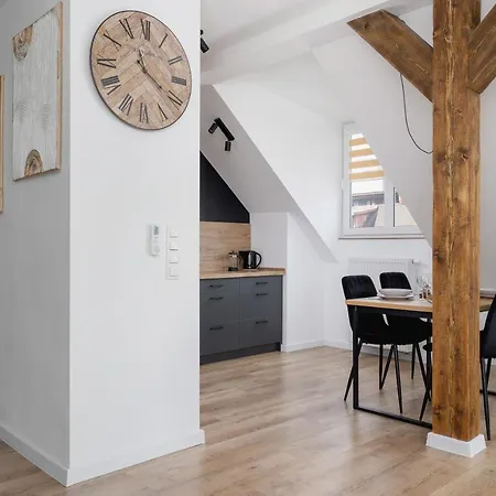 Cosy Kosciuszki Near The Main Train Station By Renters Katowice