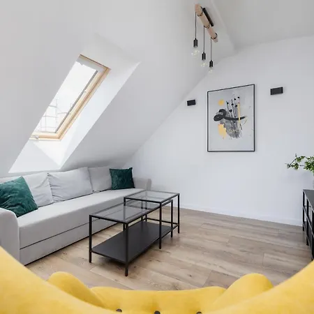 Appartamento Cosy Kosciuszki Near The Main Train Station By Renters *