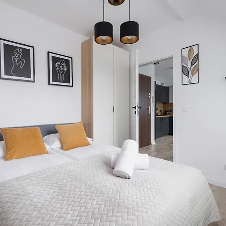 Cosy Kosciuszki Near The Main Train Station By Renters Katowice