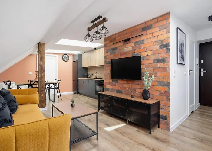 Cosy Kosciuszki Near The Main Train Station By Renters דירה