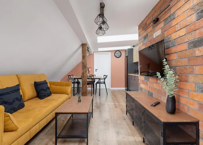 Cosy Kosciuszki Near The Main Train Station By Renters דירה