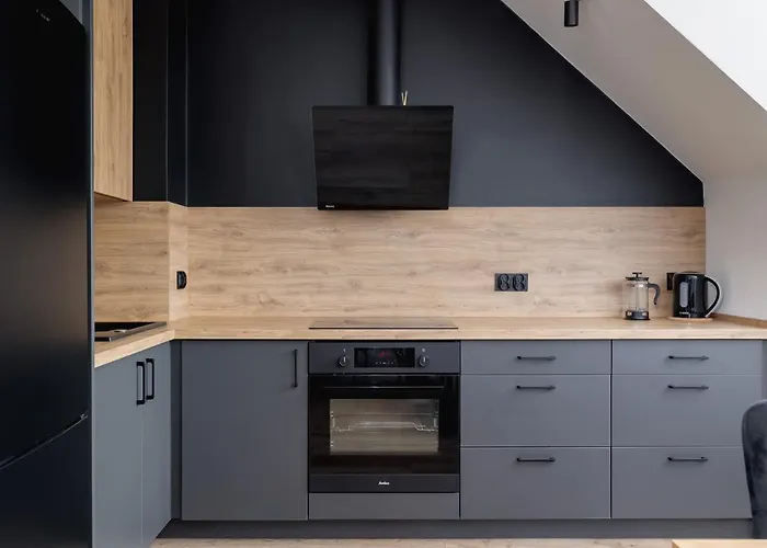 Cosy Kosciuszki Near The Main Train Station By Renters *