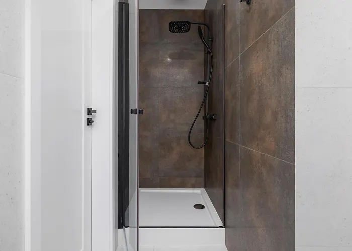 Cosy Kosciuszki Near The Main Train Station By Renters * קטוביץ