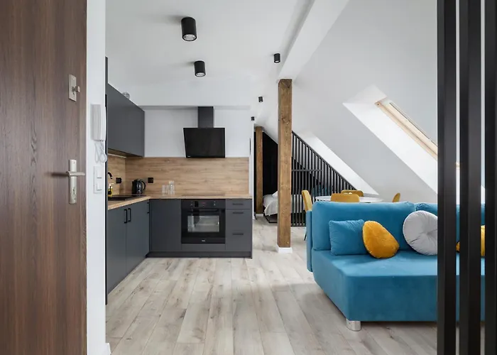 Cosy Kosciuszki Near The Main Train Station By Renters דירה קטוביץ