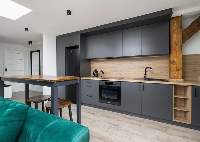 Cosy Kosciuszki Near The Main Train Station By Renters * קטוביץ